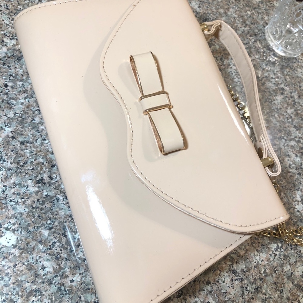 Purse - Picture 2 of 2